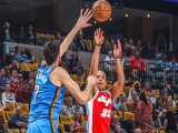 NBA：灰熊拼尽全力仍被淘汰，莫兰特伤病影响太大，雷霆胜之不武