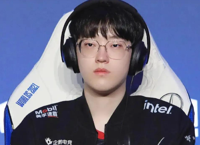 LOL：Scout被判赔偿EDG战队3351万    粉丝直言EDG有资金补强了！